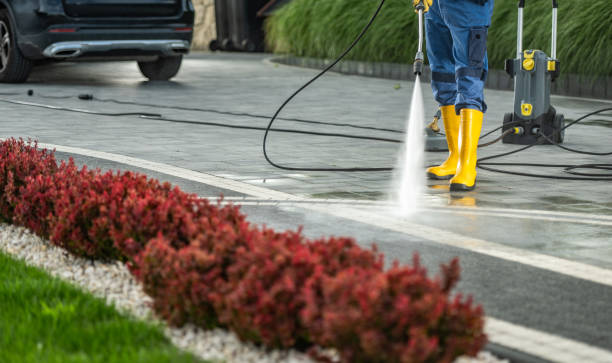 Why Choose Our Certified Pressure Washing Experts for Your Project Needs in West University Place, TX?
